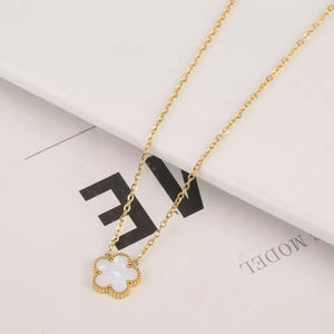COLLAR + PULSERA TRÉBOL